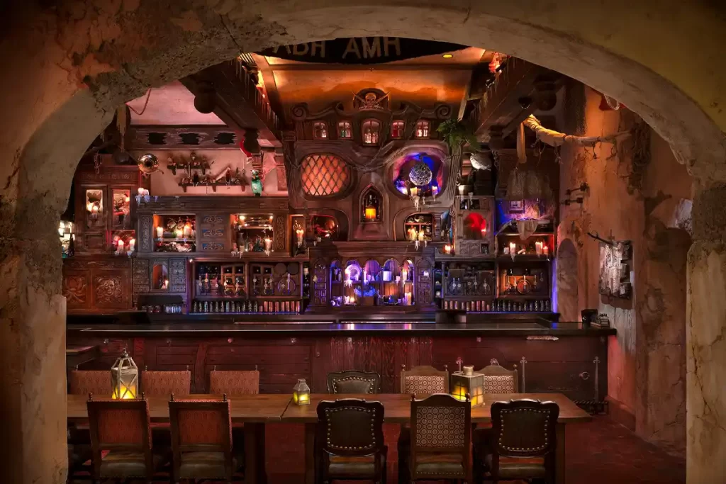 Conheça o Bar do Piratas do Caribe no Magic Kingdom