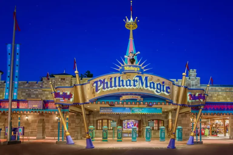 Mickey's PhilharMagic no Magic Kingdom fecha para manutenção em novembro