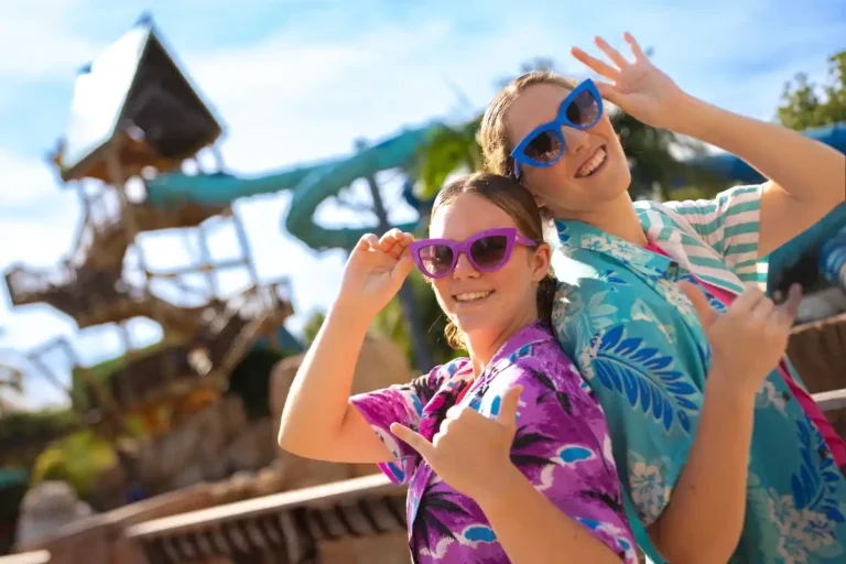 Aloha to Summer retorna ao Aquatica Orlando com diversão tropical para toda a família